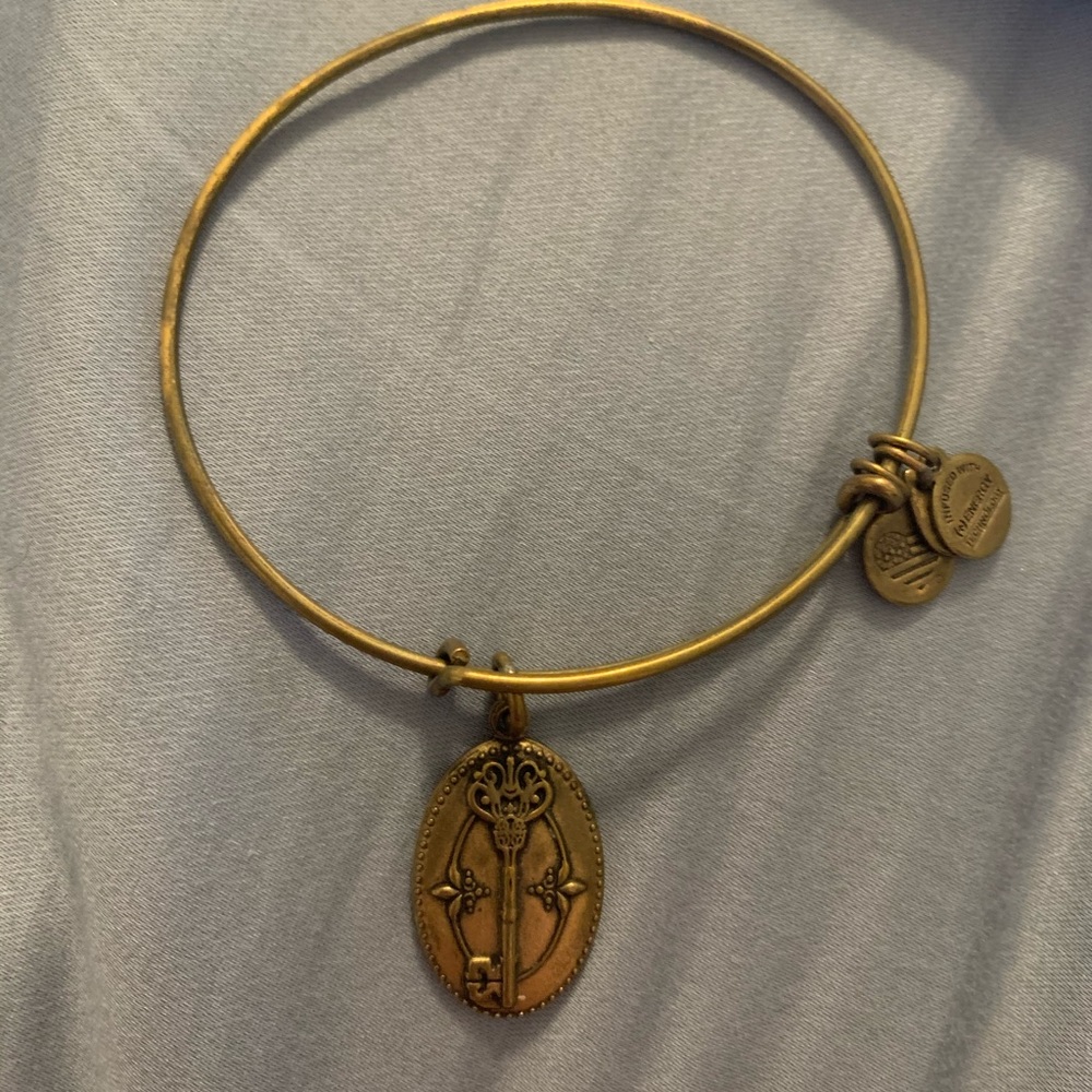 “Key to Life” Alex and Ani